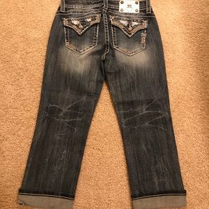 Miss me standard crop Capri